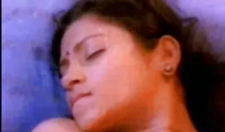 Softcore lesbian girlfriend tamil sex hd lesbian